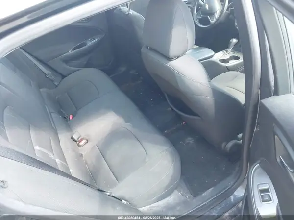1G1ZE5STXGF302635 2016 CHEVROLET MALIBU - Image 8