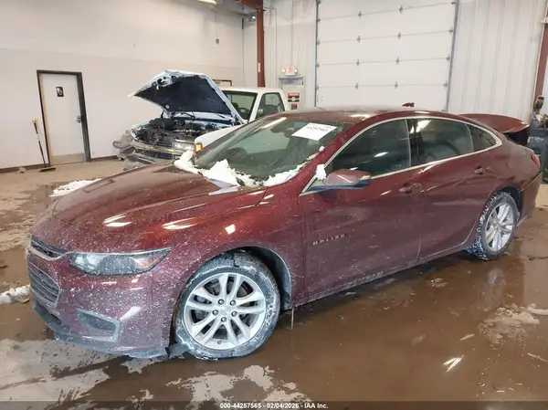 1G1ZE5STXGF307995 2016 CHEVROLET MALIBU - Image 2