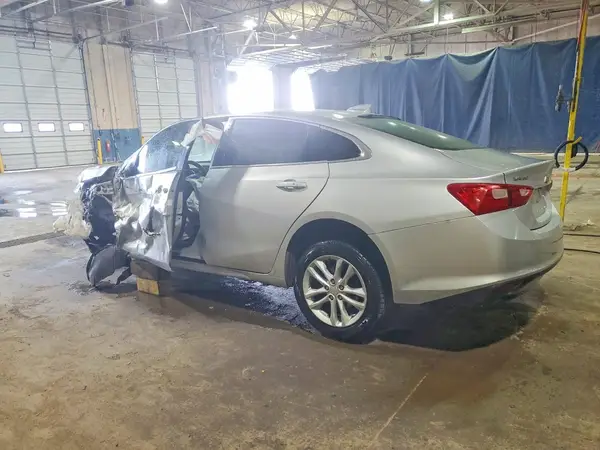 1G1ZE5STXGF320522 2016 CHEVROLET MALIBU - Image 2