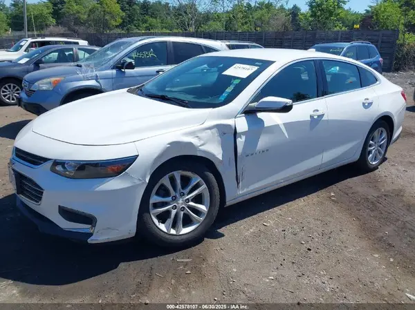 1G1ZE5STXGF336252 2016 CHEVROLET MALIBU - Image 2