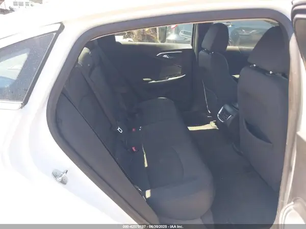 1G1ZE5STXGF336252 2016 CHEVROLET MALIBU - Image 8