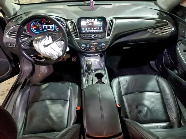 1G1ZE5STXHF104302 2017 CHEVROLET MALIBU - Image 8