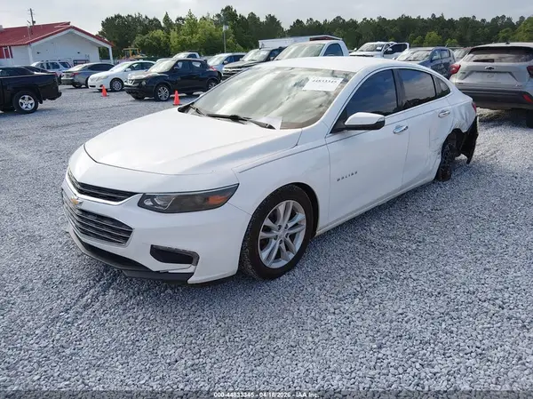 1G1ZE5STXHF105806 2017 CHEVROLET MALIBU - Image 2