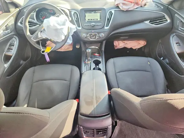 1G1ZE5STXHF107622 2017 CHEVROLET MALIBU - Image 8
