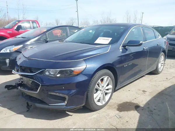 1G1ZE5STXHF110911 2017 CHEVROLET MALIBU - Image 2