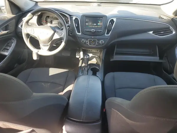 1G1ZE5STXHF113372 2017 CHEVROLET MALIBU - Image 8