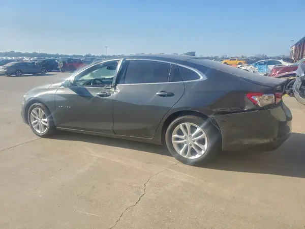 1G1ZE5STXHF115946 2017 CHEVROLET MALIBU - Image 2