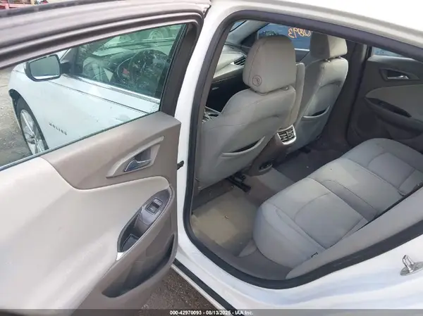 1G1ZE5STXHF118751 2017 CHEVROLET MALIBU - Image 8