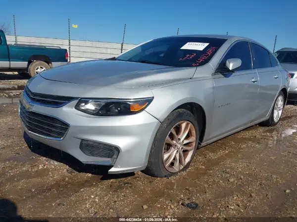 1G1ZE5STXHF121276 2017 CHEVROLET MALIBU - Image 2