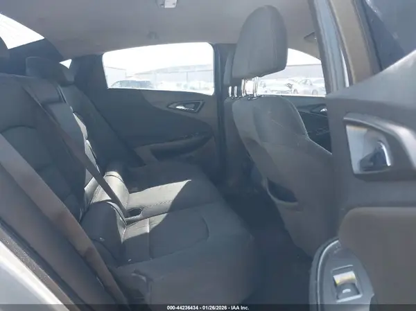1G1ZE5STXHF121276 2017 CHEVROLET MALIBU - Image 8