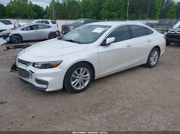 1G1ZE5STXHF122430 2017 CHEVROLET MALIBU - Image 2