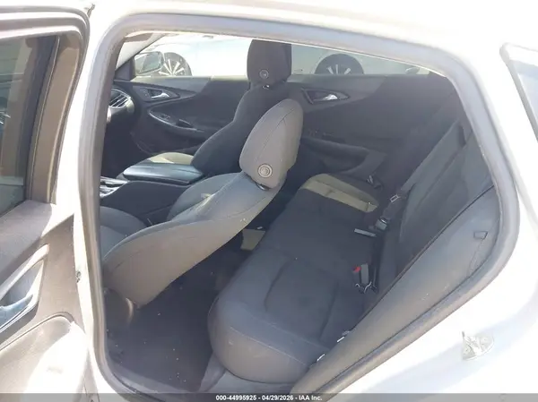 1G1ZE5STXHF122525 2017 CHEVROLET MALIBU - Image 8