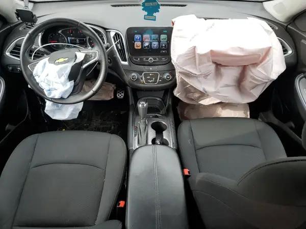 1G1ZE5STXHF125635 2017 CHEVROLET MALIBU - Image 8