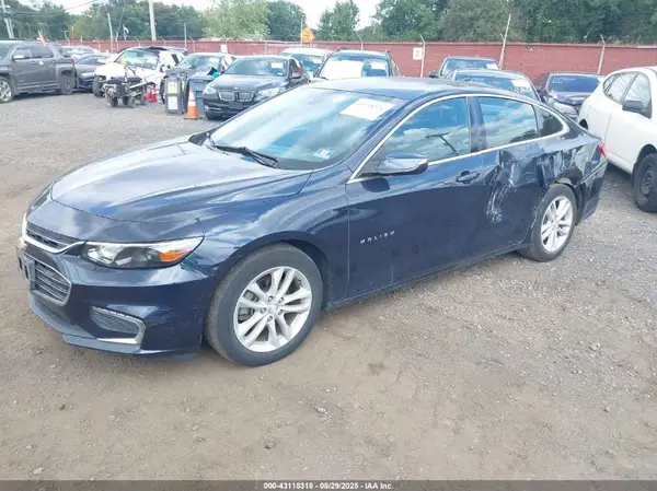 1G1ZE5STXHF126980 2017 CHEVROLET MALIBU - Image 2