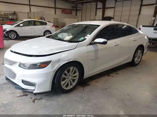 1G1ZE5STXHF127966 2017 CHEVROLET MALIBU - Image 2