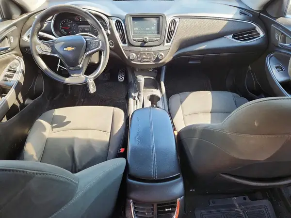 1G1ZE5STXHF140961 2017 CHEVROLET MALIBU - Image 8