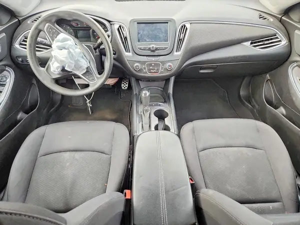 1G1ZE5STXHF147831 2017 CHEVROLET MALIBU - Image 8