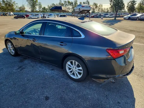1G1ZE5STXHF152737 2017 CHEVROLET MALIBU - Image 2