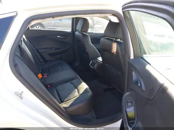 1G1ZE5STXHF155315 2017 CHEVROLET MALIBU - Image 8