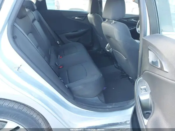 1G1ZE5STXHF155850 2017 CHEVROLET MALIBU - Image 8