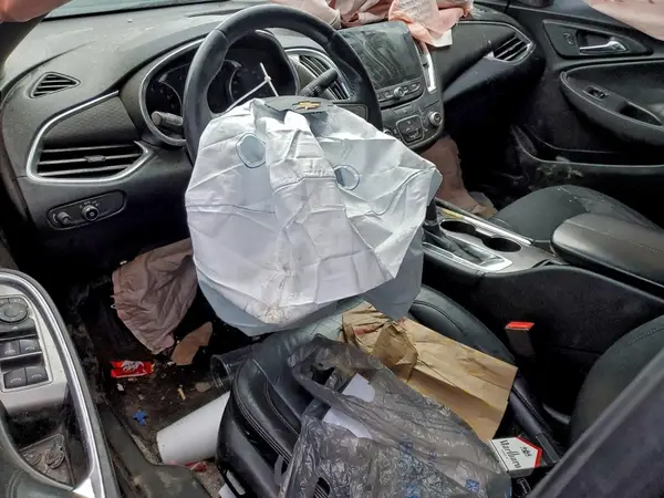1G1ZE5STXHF162135 2017 CHEVROLET MALIBU - Image 8