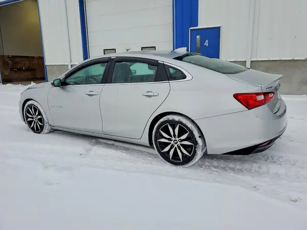1G1ZE5STXHF174026 2017 CHEVROLET MALIBU - Image 2