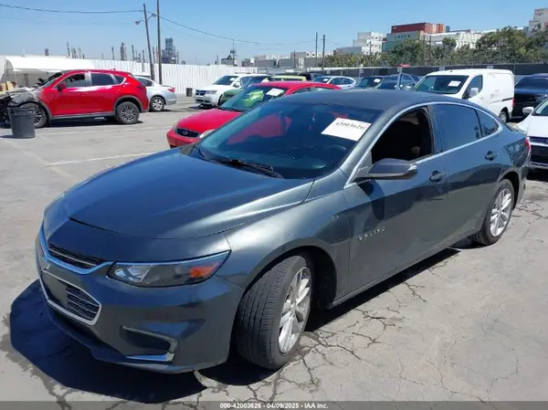 1G1ZE5STXHF180568 2017 CHEVROLET MALIBU - Image 2