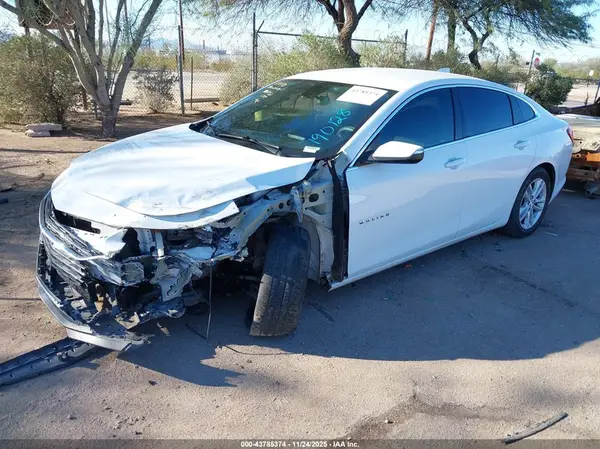 1G1ZE5STXHF190128 2017 CHEVROLET MALIBU - Image 2
