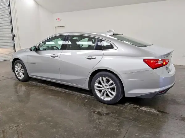 1G1ZE5STXHF205971 2017 CHEVROLET MALIBU - Image 2