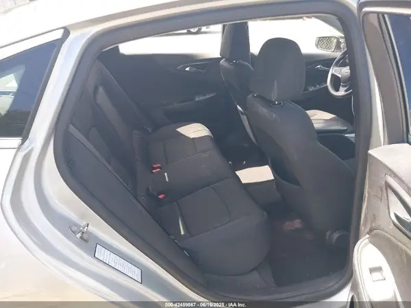 1G1ZE5STXHF208370 2017 CHEVROLET MALIBU - Image 8