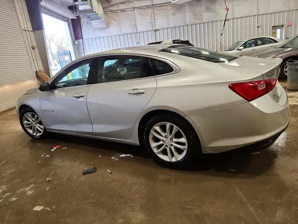 1G1ZE5STXHF211690 2017 CHEVROLET MALIBU - Image 2