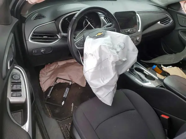 1G1ZE5STXHF222107 2017 CHEVROLET MALIBU - Image 8