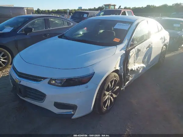 1G1ZE5STXHF225654 2017 CHEVROLET MALIBU - Image 2