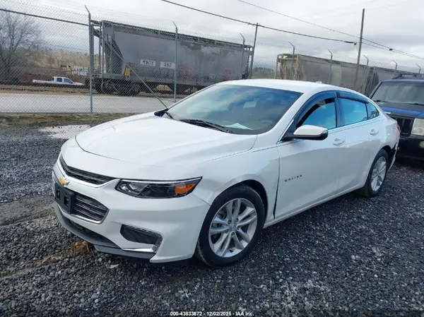 1G1ZE5STXHF227064 2017 CHEVROLET MALIBU - Image 2
