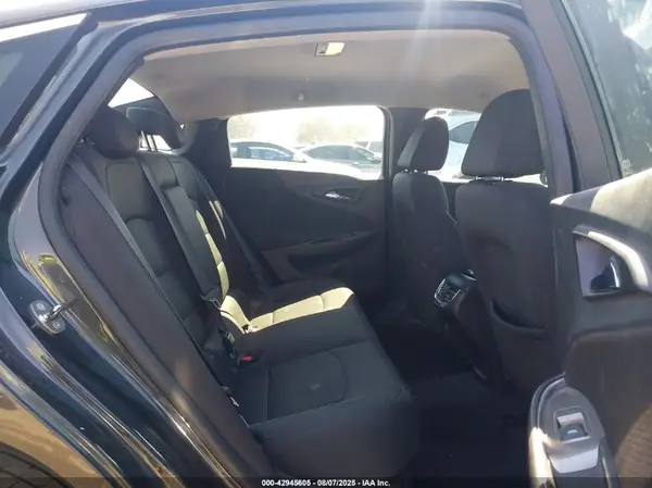 1G1ZE5STXHF229719 2017 CHEVROLET MALIBU - Image 8