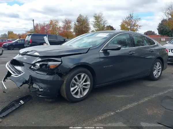 1G1ZE5STXHF230899 2017 CHEVROLET MALIBU - Image 2