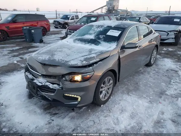 1G1ZE5STXHF231860 2017 CHEVROLET MALIBU - Image 2