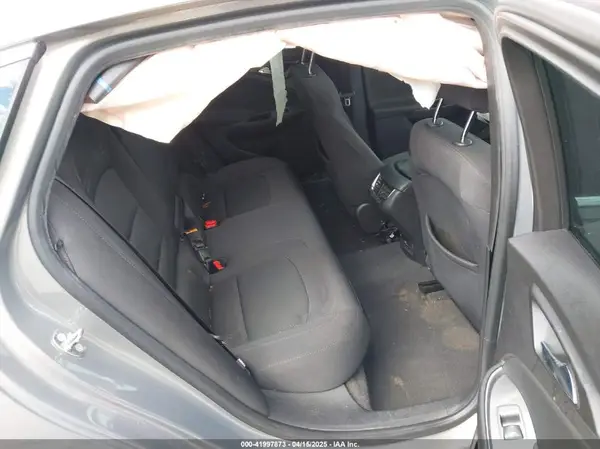 1G1ZE5STXHF243409 2017 CHEVROLET MALIBU - Image 8
