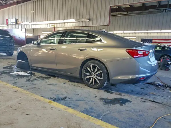 1G1ZE5STXHF243829 2017 CHEVROLET MALIBU - Image 2