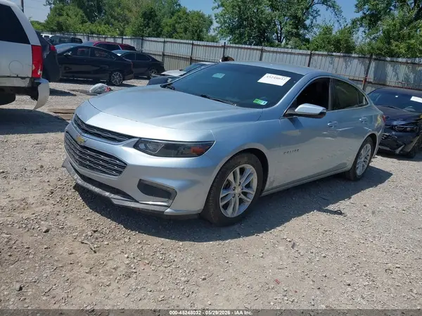 1G1ZE5STXHF244477 2017 CHEVROLET MALIBU - Image 2