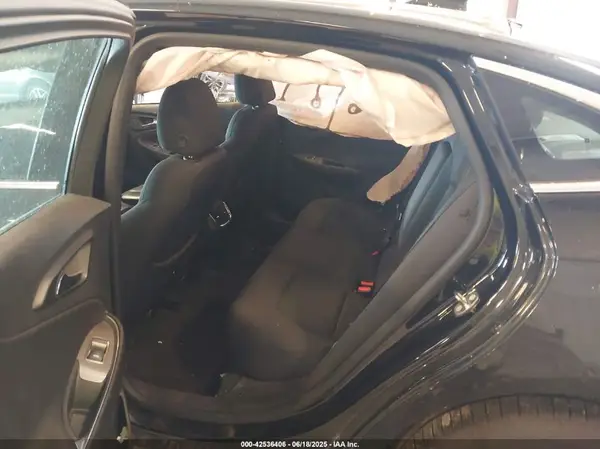 1G1ZE5STXHF254815 2017 CHEVROLET MALIBU - Image 8