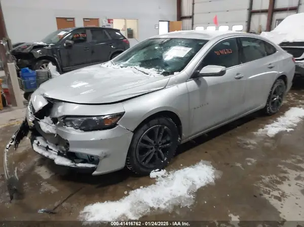 1G1ZE5STXHF256743 2017 CHEVROLET MALIBU - Image 2