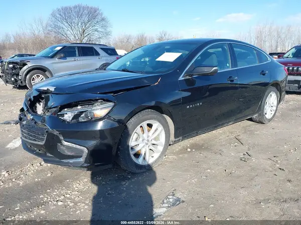 1G1ZE5STXHF258332 2017 CHEVROLET MALIBU - Image 2