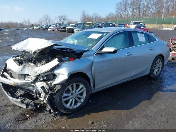1G1ZE5STXHF264924 2017 CHEVROLET MALIBU - Image 2