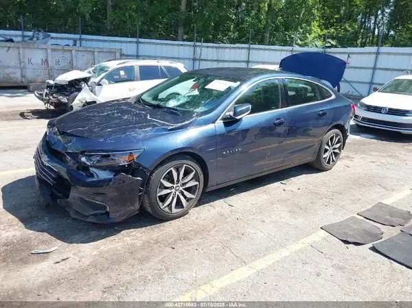 1G1ZE5STXHF272635 2017 CHEVROLET MALIBU - Image 2
