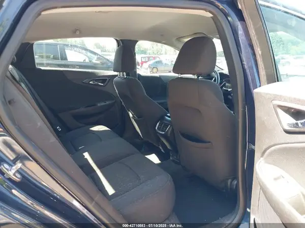 1G1ZE5STXHF272635 2017 CHEVROLET MALIBU - Image 8