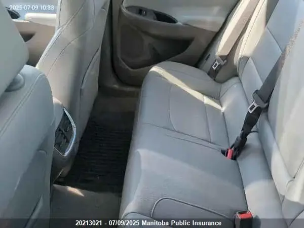 1G1ZE5STXHF278564 2017 CHEVROLET MALIBU - Image 8