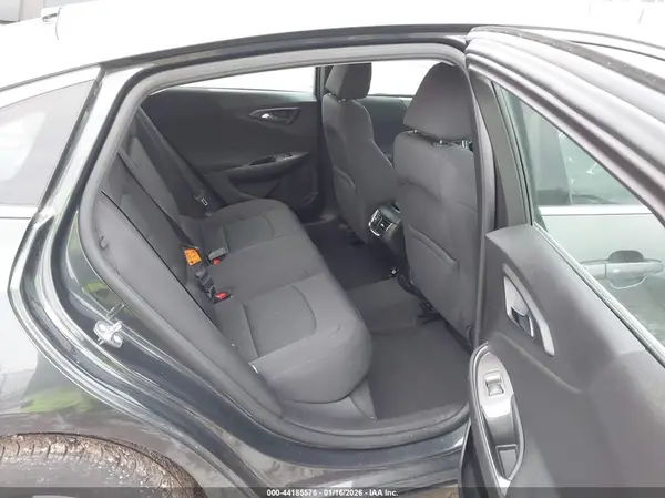 1G1ZE5STXHF284834 2017 CHEVROLET MALIBU - Image 8
