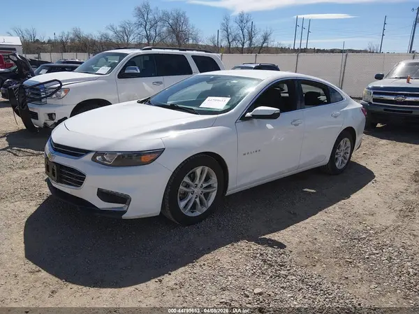 1G1ZE5STXHF292741 2017 CHEVROLET MALIBU - Image 2