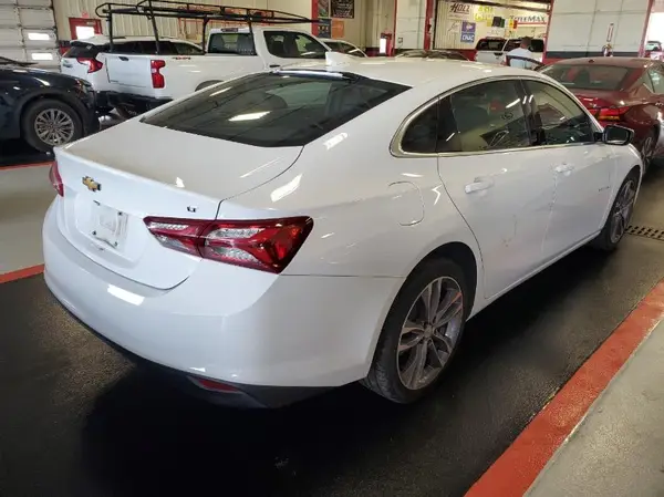 1G1ZE5STXPF126069 2023 CHEVROLET MALIBU - Image 2